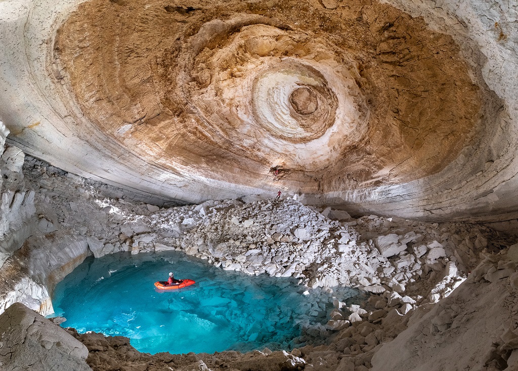 ayalon cave